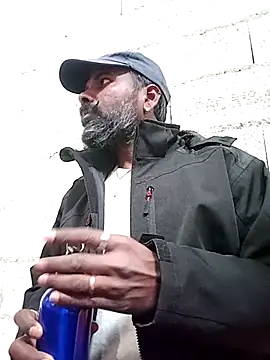 Snapshot of frenchblackc31 chatting on 12-16-25, 12:43 frenchblackc31 online show from 12-16-25, 12:43