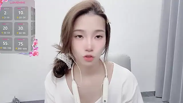 yuyu 77 online show from 09-14-25, 04:06