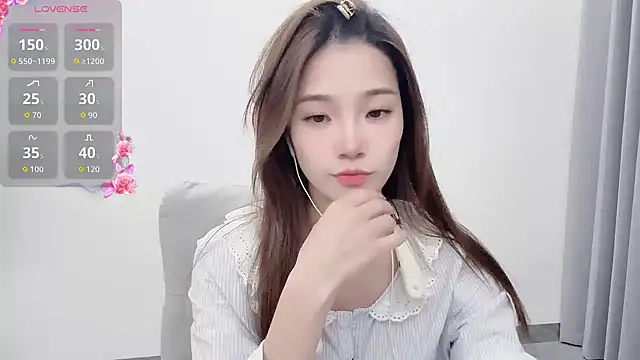 yuyu 77 online show from 10-28-25, 01:03