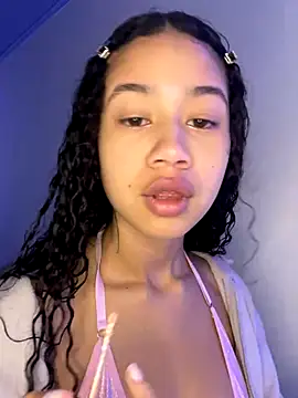 Snapshot of jadee8 chatting on 11-29-25, 11:57 jadee8 online show from 11-29-25, 11:57