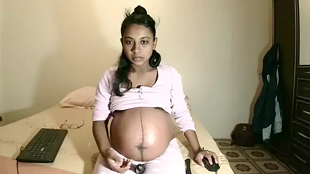 indiansweetflava online show from 05-28-26, 03:59