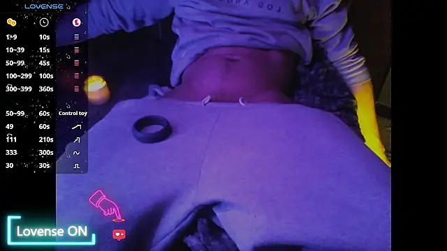 Snapshot of sensualDday chatting on 01-07-26, 09:28 sensualDday online show from 01-07-26, 09:28