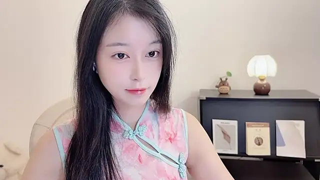 Onechestnut online show from 10-16-25, 06:14