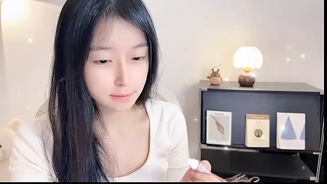 Onechestnut online show from 11-06-25, 12:28