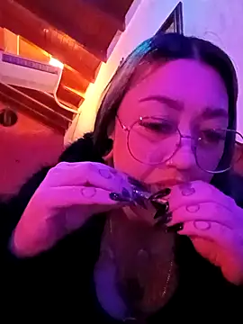 Dulcedeanis online show from 04-24-26, 03:09