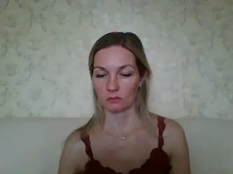 sweetriki online show from 04-25-26, 03:09