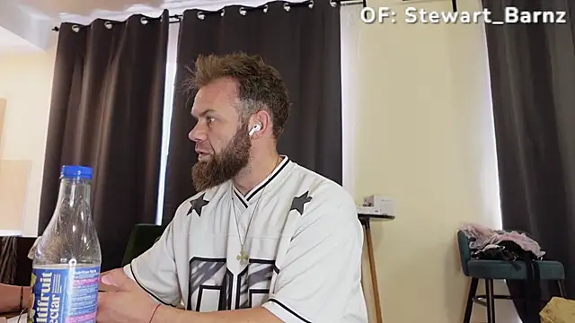 Stewart Barnz online show from 05-05-26, 09:39