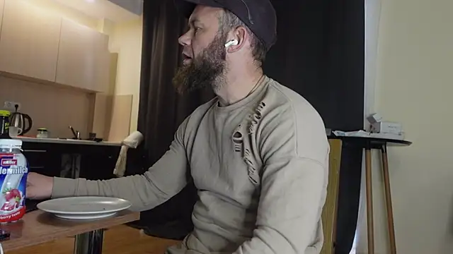 Stewart Barnz online show from 05-08-26, 01:38