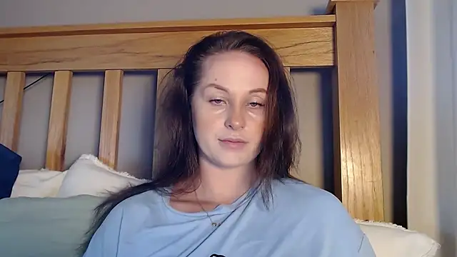 Blueeyedzaya  online show from 10-15-25, 01:11