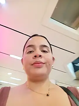 Snapshot of Lambedora_69 chatting on 11-03-25, 07:48 Lambedora 69 online show from 11-03-25, 07:48