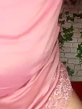 Snapshot of yaraa49 chatting on 02-01-26, 05:17 yaraa49 online show from 02-01-26, 05:17