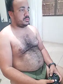 Urso Nerd online show from 09-15-25, 03:34