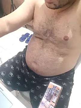 Urso Nerd online show from 12-16-25, 03:28