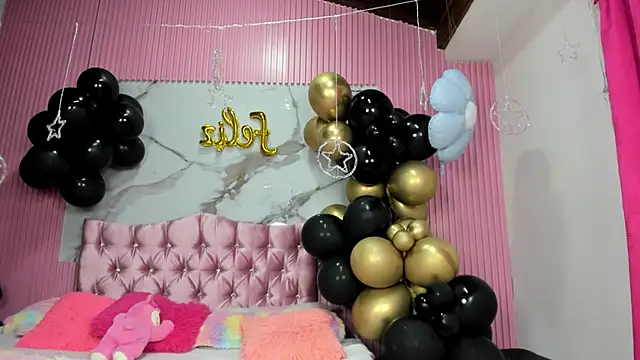 Mindy 19 online show from 04-23-26, 12:40