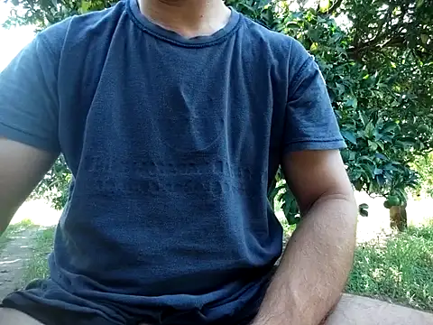 Snapshot of stefanoss321 chatting on 09-15-25, 08:14 stefanoss321 online show from 09-15-25, 08:14