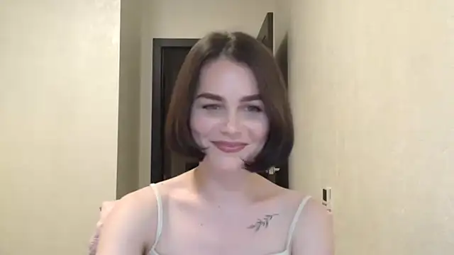 Snapshot of Silviaa_a chatting on 06-03-26, 07:30 Silviaa a online show from 06-03-26, 07:30