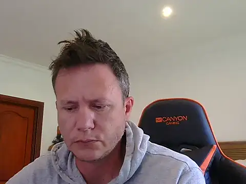 TroyDieselXXX online show from 01-10-26, 05:42