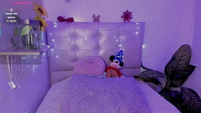 Anna Blade  online show from 01-17-26, 03:28