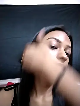 Your-Kitkat online show from 10-18-25, 09:15