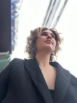 KellyKeler online show from 11-19-25, 11:21