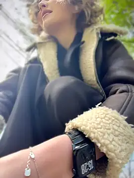 KellyKeler online show from 04-23-26, 12:29