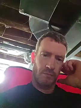 Snapshot of Sampzon chatting on 10-11-25, 06:06 Sampzon online show from 10-11-25, 06:06