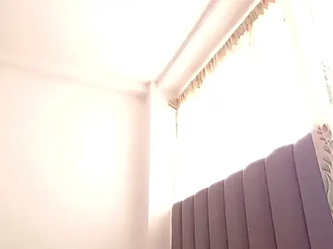 saara johnson496 online show from 04-25-26, 09:56