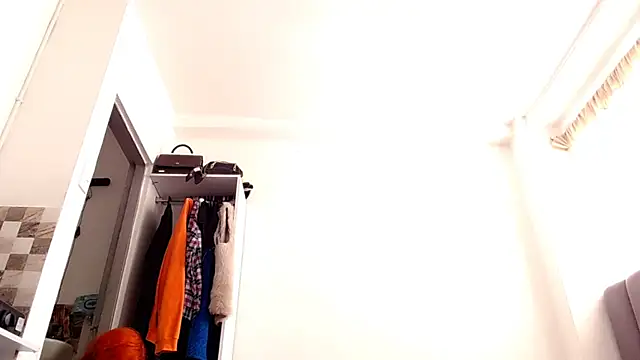 Snapshot of saara_johnson496 chatting on 07-16-26, 02:45 saara johnson496 online show from 07-16-26, 02:45