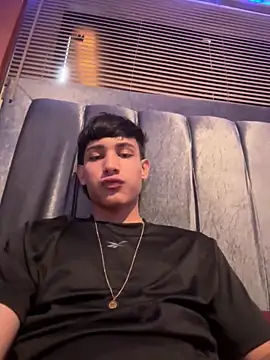 Snapshot of cody_fox10 chatting on 11-09-25, 08:07 cody fox10 online show from 11-09-25, 08:07