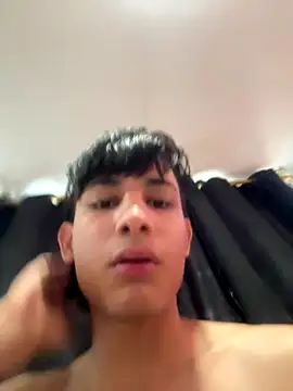 Snapshot of cody_fox10 chatting on 12-14-25, 04:56 cody fox10 online show from 12-14-25, 04:56