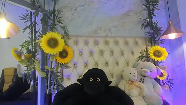 LittleeJaz online show from 06-05-26, 05:03