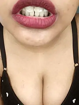 sex-withcouple online show from 03-08-26, 02:59