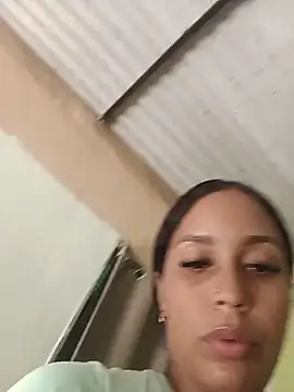 Fernanda30 online show from 05-31-26, 07:48