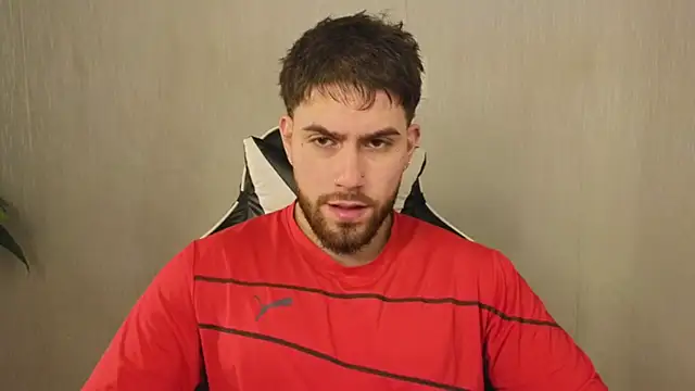 Snapshot of Ades_Lowe chatting on 11-05-25, 11:32 Ades Lowe online show from 11-05-25, 11:32