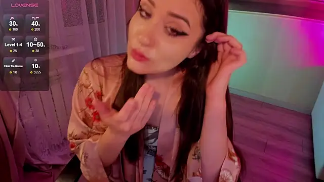 Sserendipityy online show from 04-25-26, 06:38