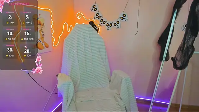 Snapshot of ShalinaMontana chatting on 11-02-25, 03:36 ShalinaMontana online show from 11-02-25, 03:36