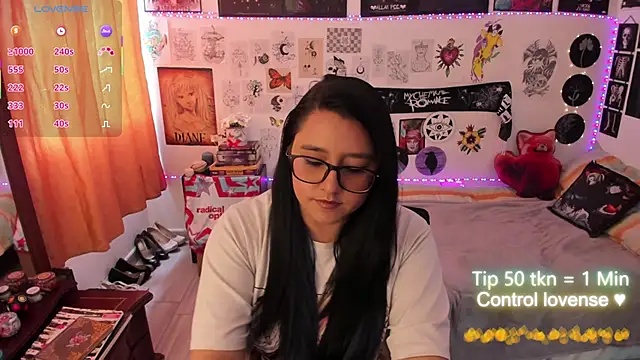 Cherry blush  online show from 03-04-26, 08:04