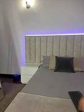 Mia Roswell online show from 07-19-26, 12:47