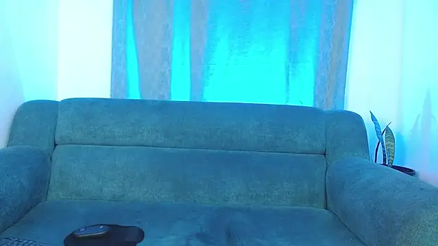 Snapshot of ReyPablo1 chatting on 10-15-25, 11:05 ReyPablo1 online show from 10-15-25, 11:05