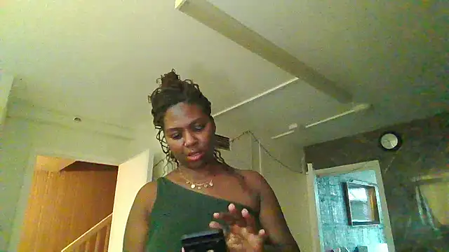 Snapshot of MilkyMarie1 chatting on 01-15-26, 10:42 MilkyMarie1 online show from 01-15-26, 10:42