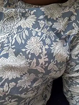 Villageanuty online show from 09-18-25, 10:06