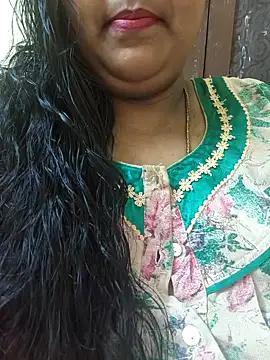 Villageanuty online show from 10-05-25, 08:23