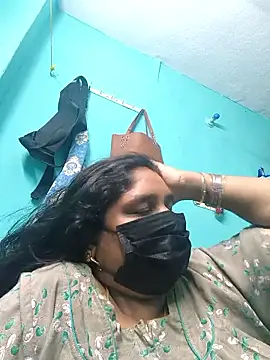 Villageanuty online show from 01-07-26, 03:42