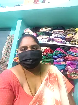 Villageanuty online show from 04-23-26, 02:41