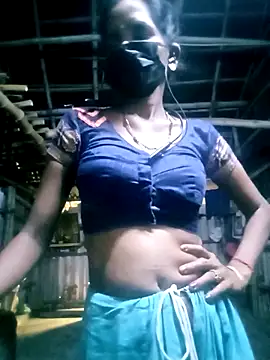 Snapshot of Tamilauntyhot chatting on 10-12-25, 02:54 Tamilauntyhot online show from 10-12-25, 02:54