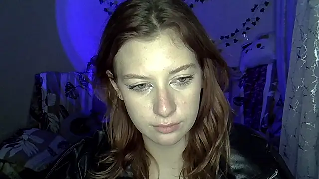 Lily Ember online show from 12-02-25, 08:04