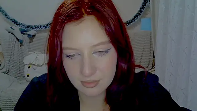 Snapshot of Lily_Ember chatting on 12-21-25, 06:15 Lily Ember online show from 12-21-25, 06:15