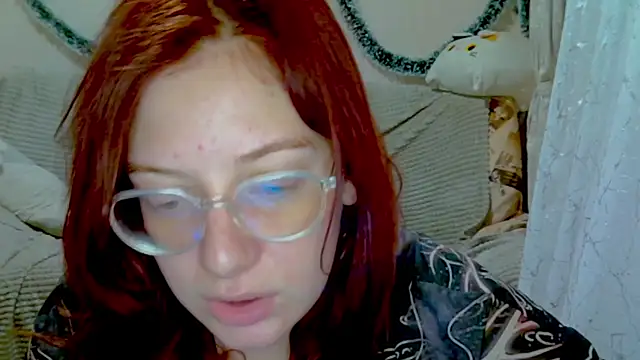 Snapshot of Lily_Ember chatting on 01-09-26, 06:31 Lily Ember online show from 01-09-26, 06:31