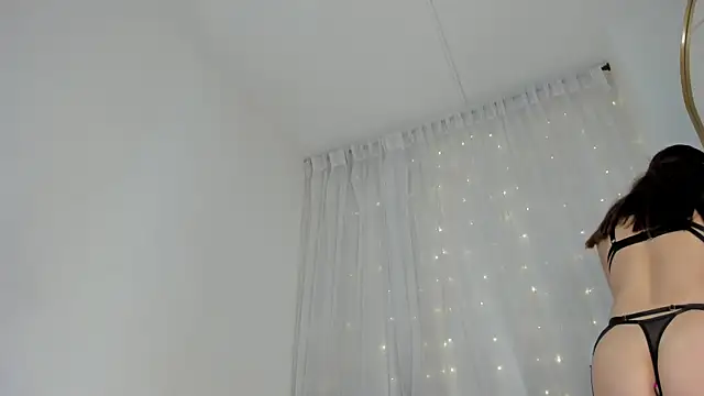 kyany  online show from 09-18-25, 11:23