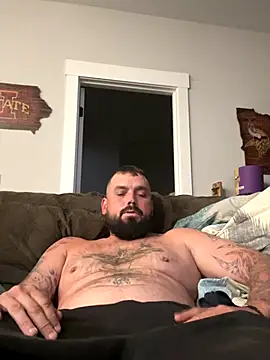 Halaras123 online show from 10-31-25, 01:17